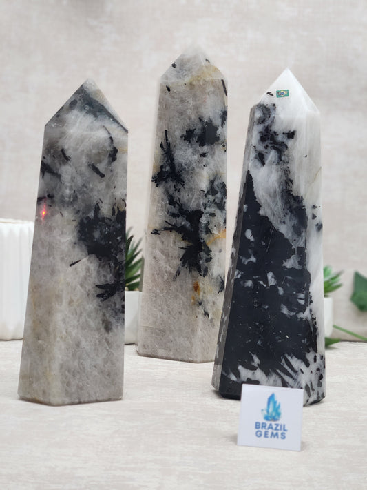 Tourmalated Quartz Point