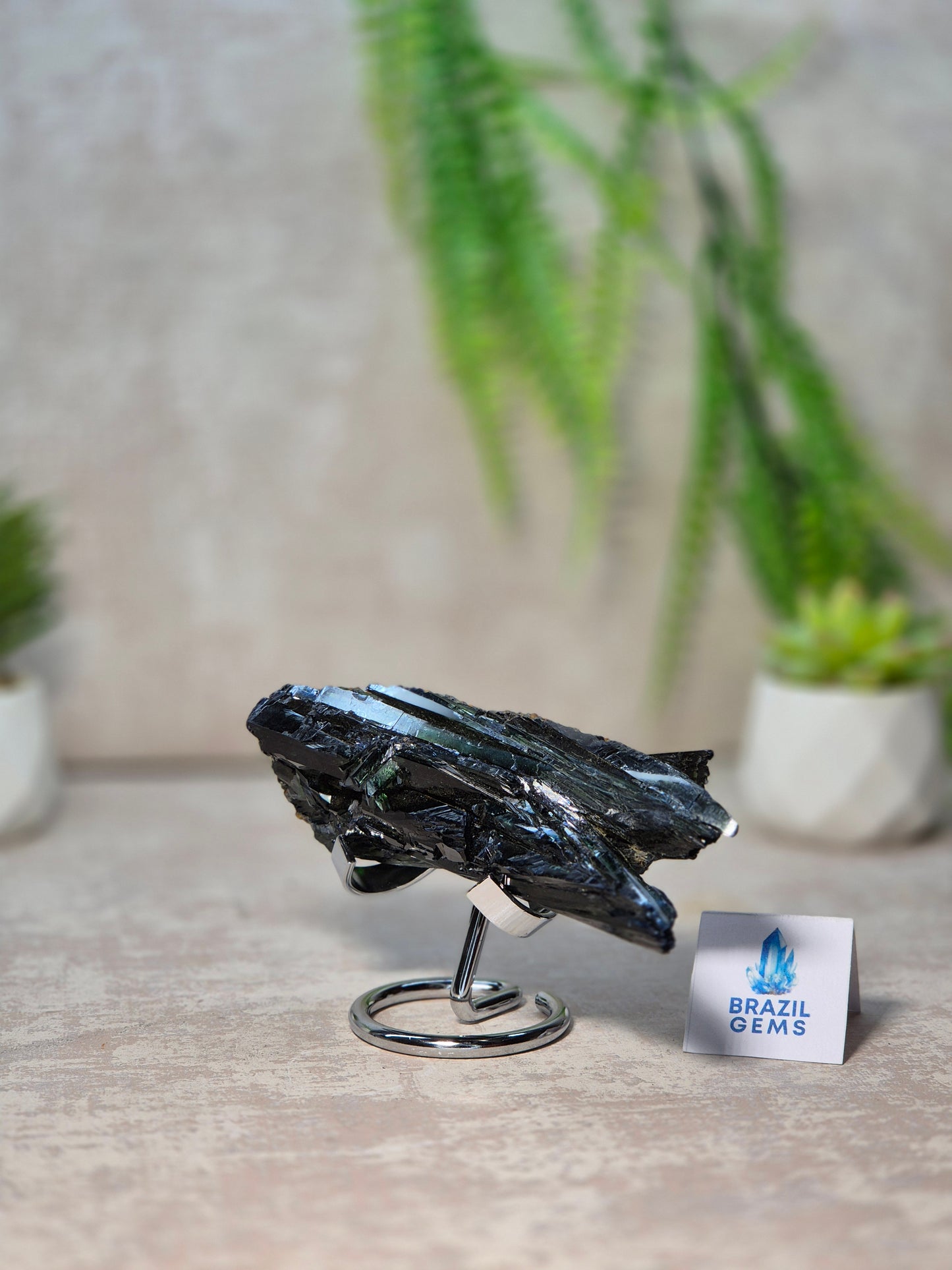 Vivianite on stand