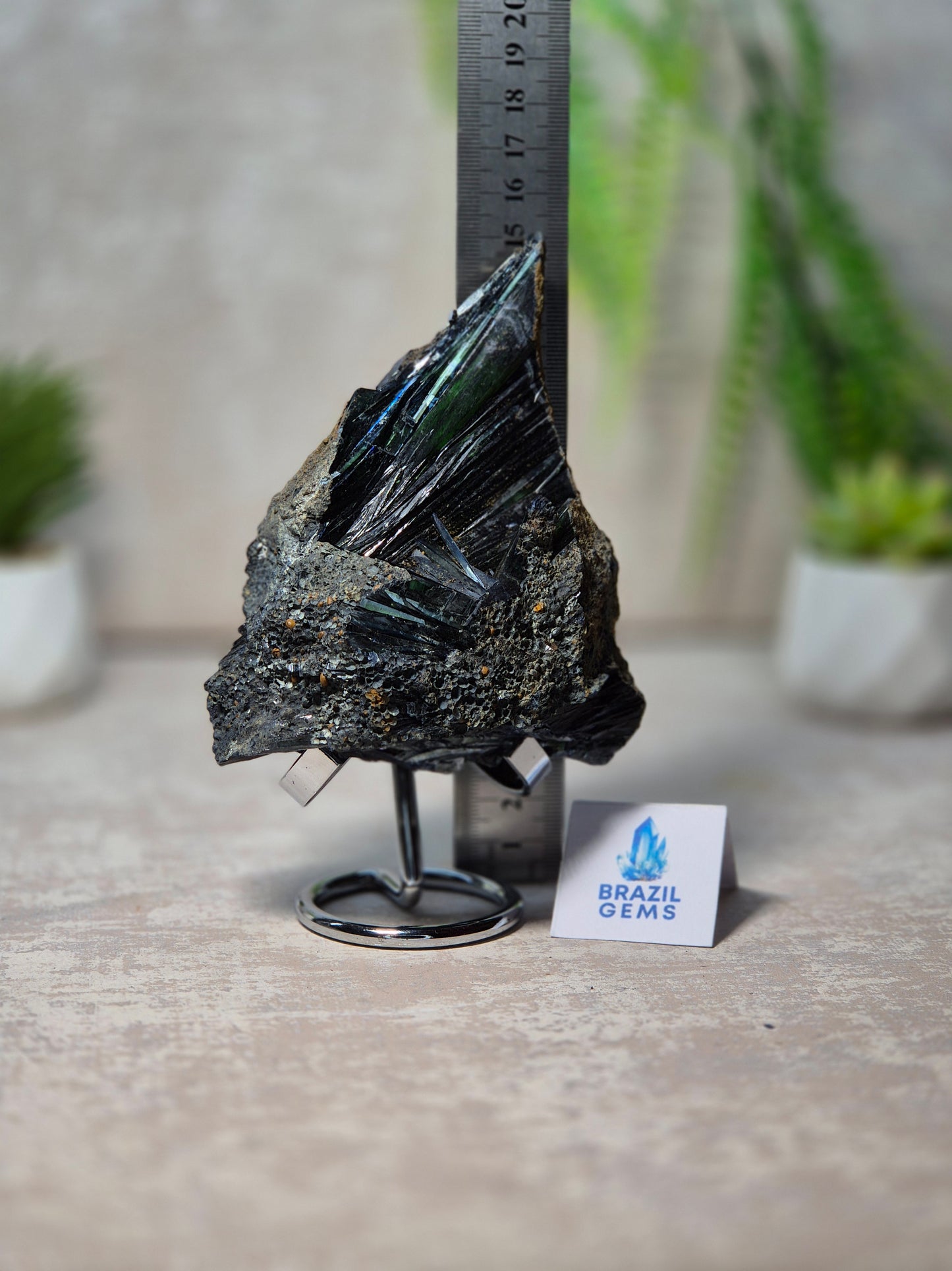 Vivianite on stand