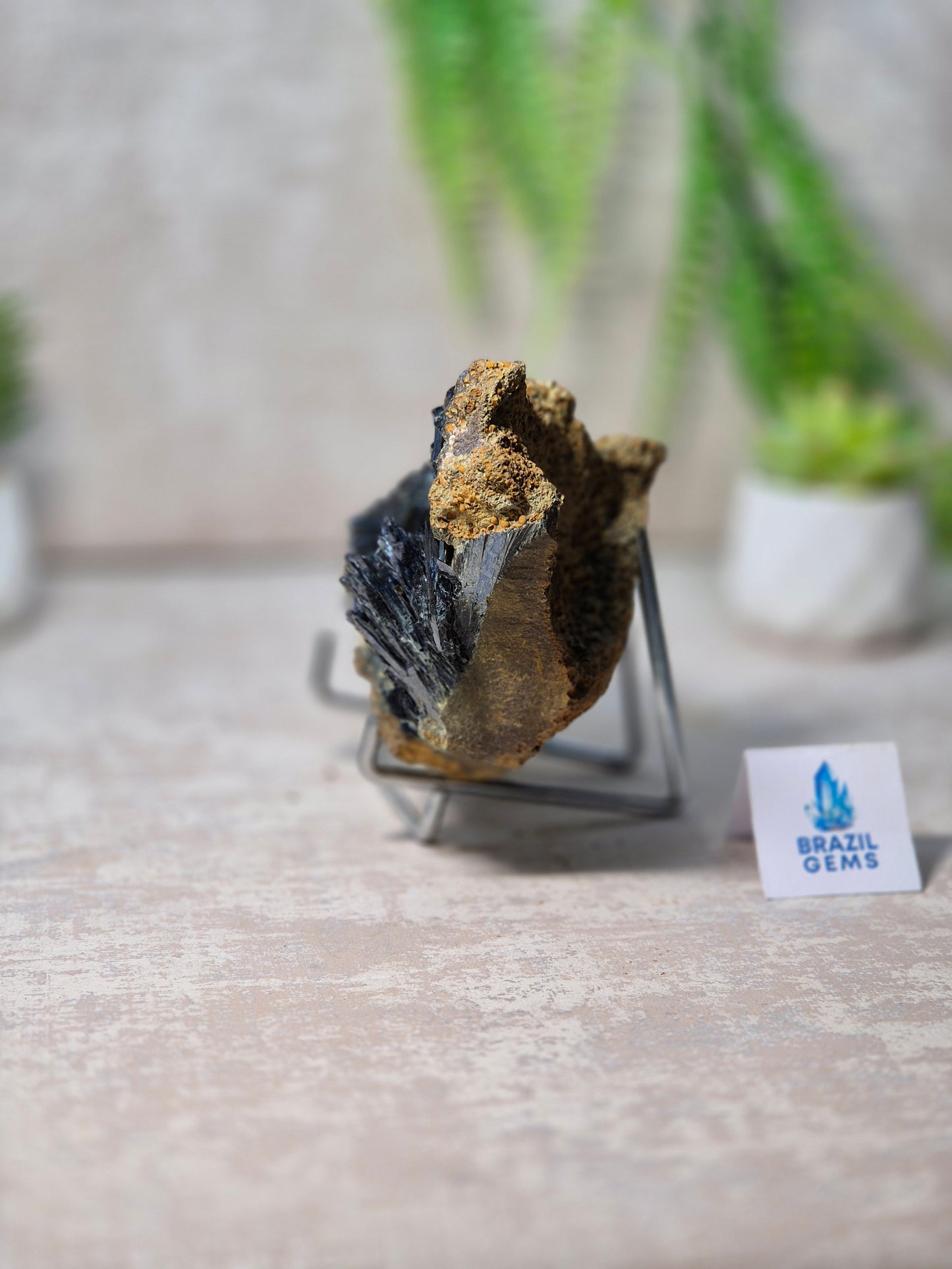 Vivianite on stand
