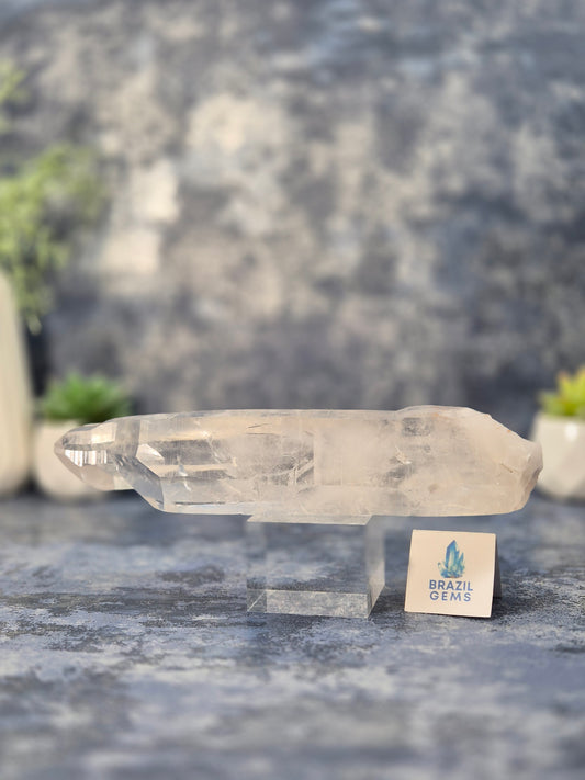 Raw Lemurian Quartz Point from Diamantina