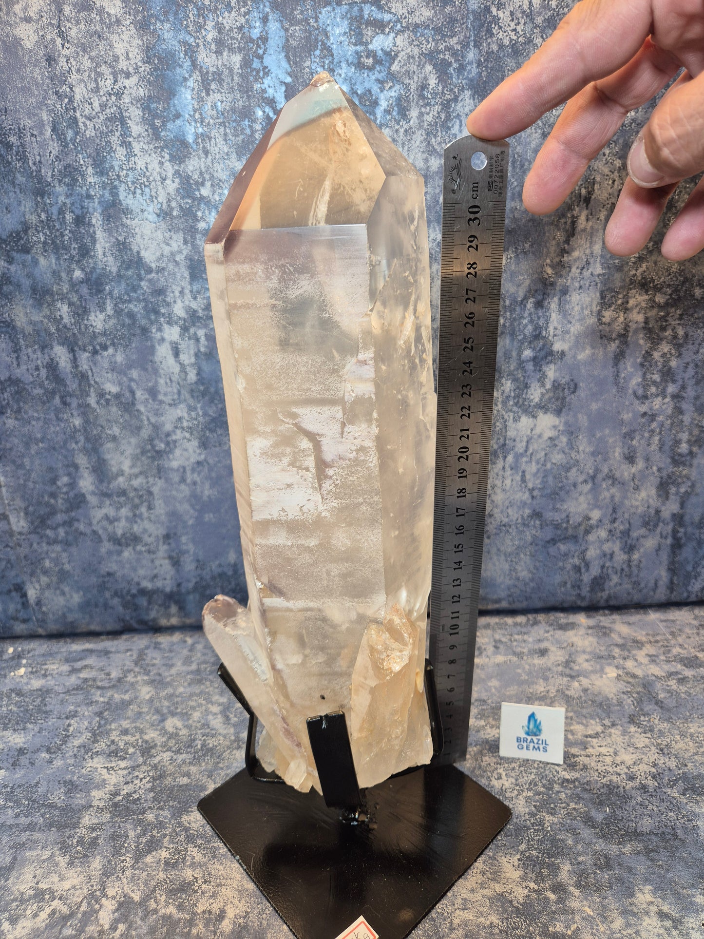 Lithium Quartz on stand